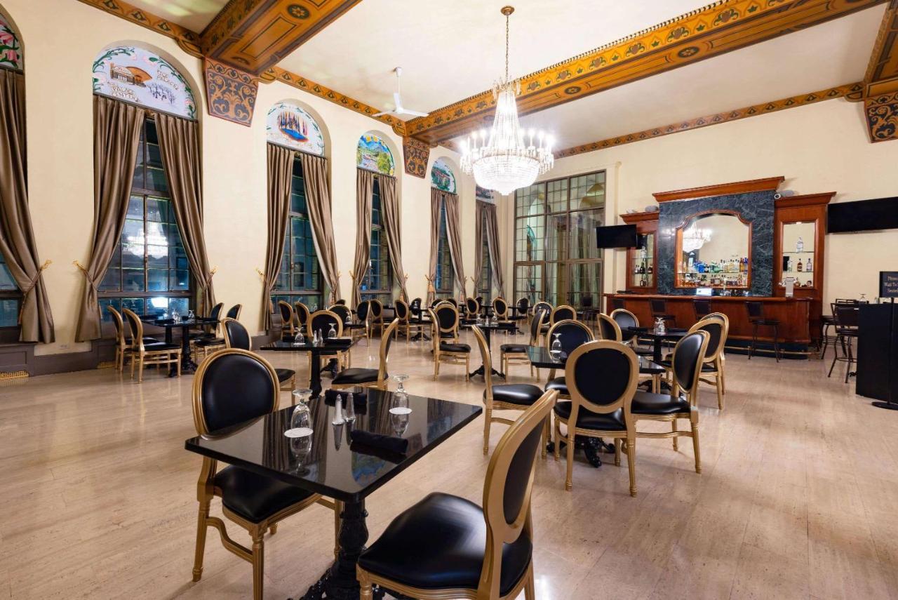 The Americus Hotel, Trademark Collection By Wyndham Алънтаун Екстериор снимка